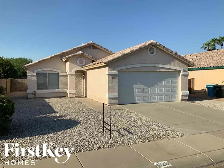 4128 W Solar Dr Phoenix, AZ 85051