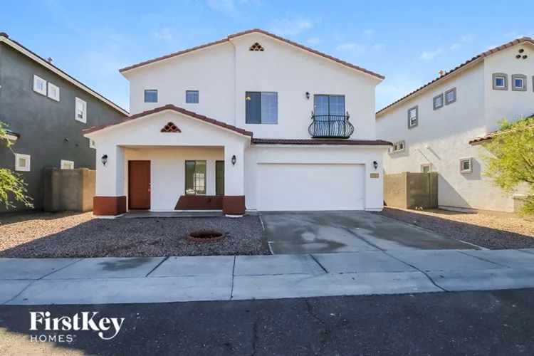 7111 N 27th Ln Phoenix, AZ 85051