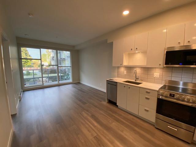 10838 Whalley Blvd, Surrey, BC