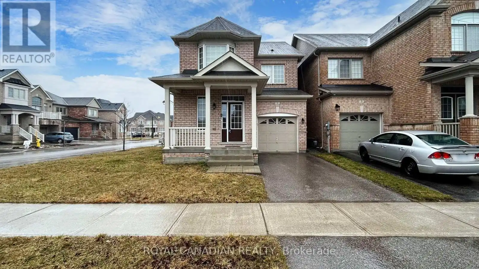 1 GREEN SPRUCE ROAD - 1 Green Spruce Road, Whitchurch-Stouffville, ON