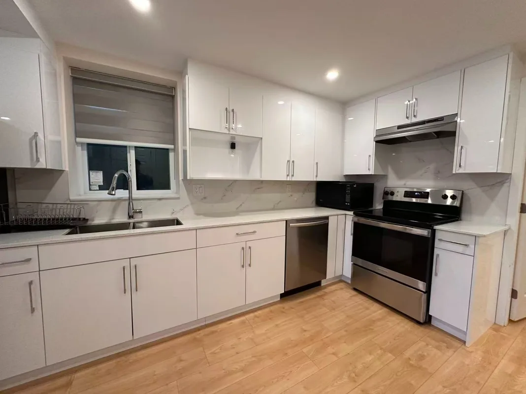 2635 Sandstone Cres, Coquitlam, BC