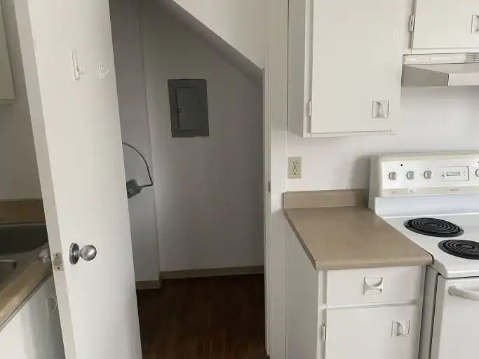 Spacious 2‑Bedroom Suite in a Family‑Friendly Community – Available Now