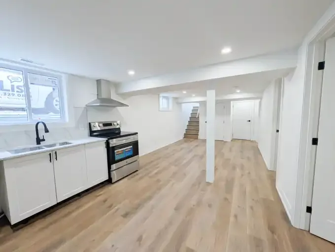 401 Navy Street - 2