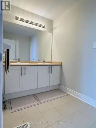 SECOND FLOOR ROOM B - 936 GORING CIRCLE