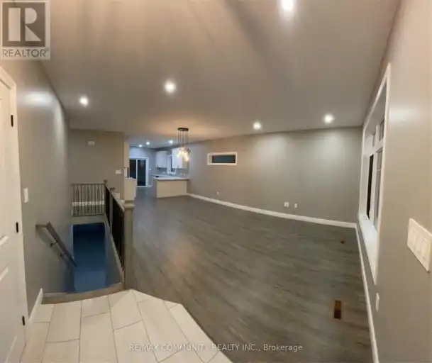 44 REDWOOD DRIVE