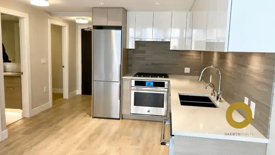 1 Bed 1 Bath + Flex in River District Waterfront Commnity!