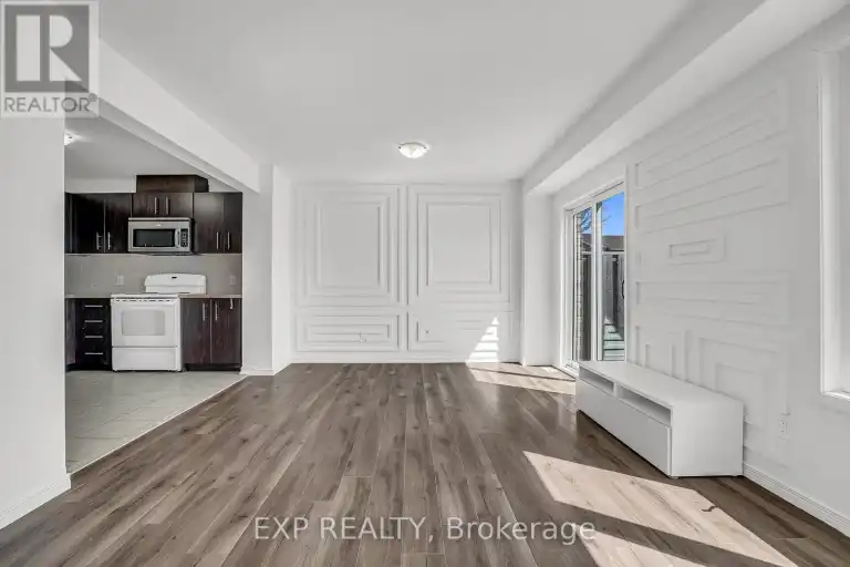 6 - 75 PRINCE WILLIAM WAY