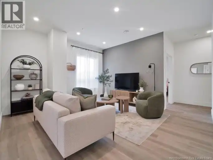 1333 Main Street Unit# 305