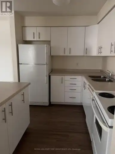 18 - 490 VETERANS DRIVE