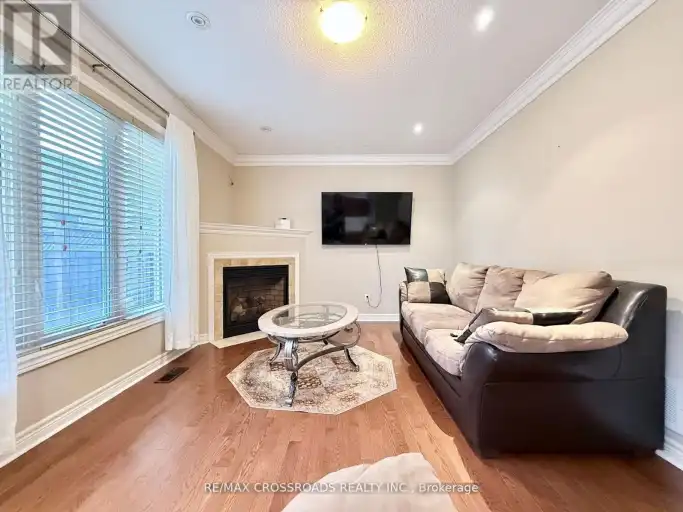 158 GAIL PARKS CRESCENT