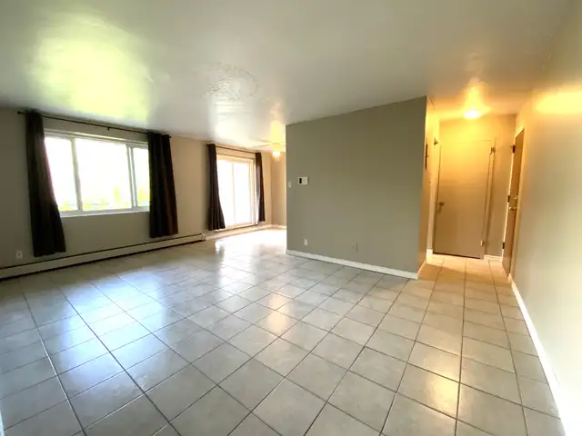 115 KRAFT AVE - 2 BEDROOM UNIT IN APARTMENT BUILDING | Long Term Rentals | Kitchener / Waterloo | Free local classifieds - Kijiji
