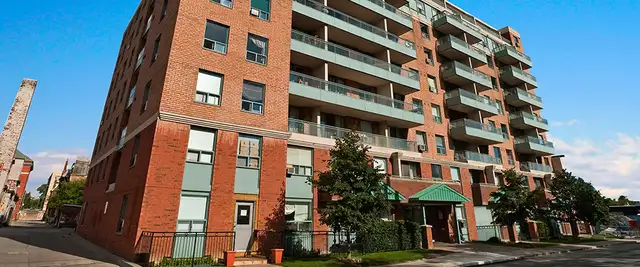 The Marquee in Queen West Village - 2 Bedroom Apartment for Rent | Long Term Rentals | City of Toronto | Free local classifieds - Kijiji