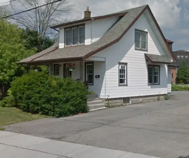 196 Maple Avenue, Welland, Ontario, L3C5G5
