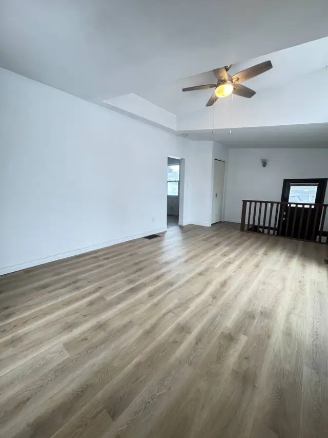 2- 273 Moffat Street Orillia Ontario L3V 4E9 | Long Term Rentals | Barrie | Free local classifieds - Kijiji