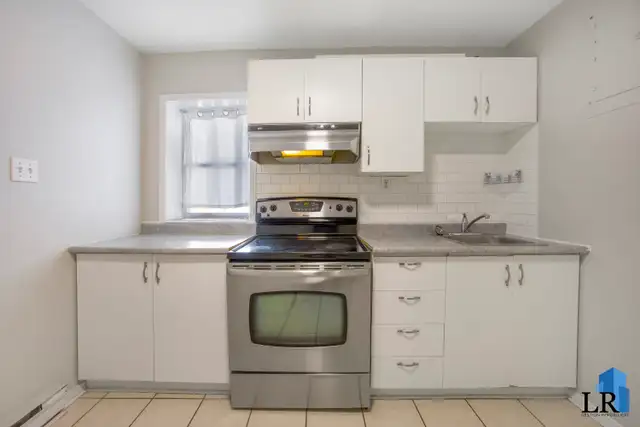 80 Rue Vaudreuil - 80-A Apartment for Rent | Long Term Rentals | Gatineau | Free local classifieds - Kijiji