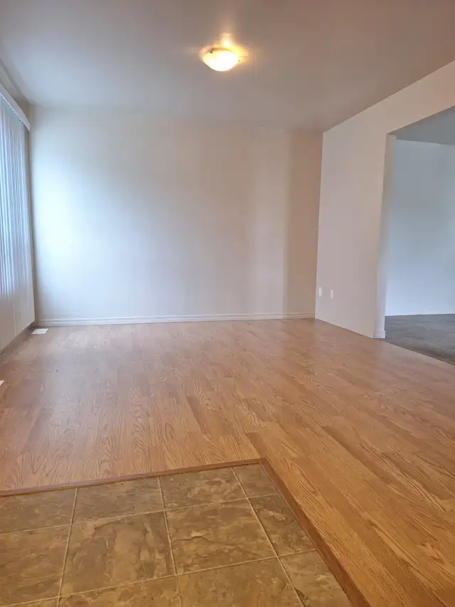 Spacious 2 bedroom and 2 bathroom - Walkerton | Long Term Rentals | Owen Sound | Free local classifieds - Kijiji