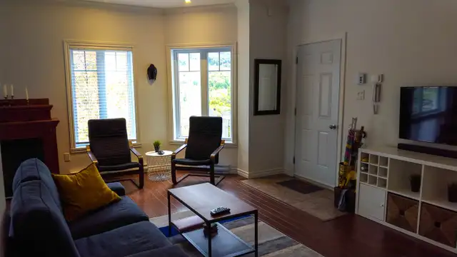 Furnished condo 5 1/2 meublé - BROMONT | Long Term Rentals | Granby | Free local classifieds - Kijiji