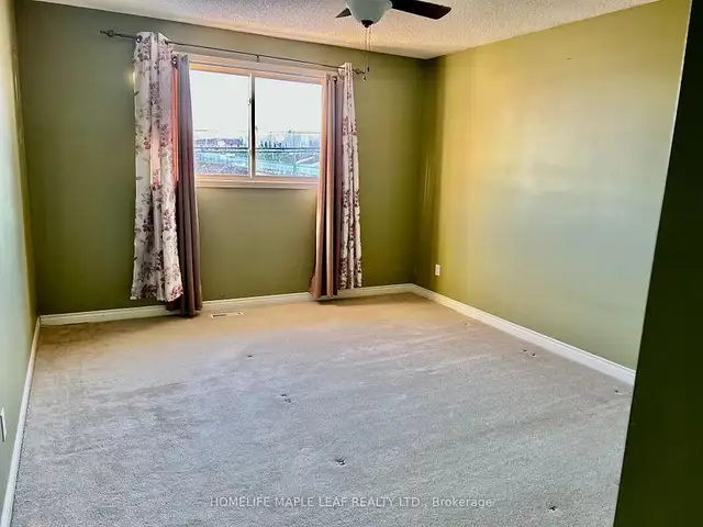 FOR LEASE UPPER LEVEL OF HOUSE IN WOODSTOCK 2 BED 2 BATH | Long Term Rentals | Woodstock | Free local classifieds - Kijiji