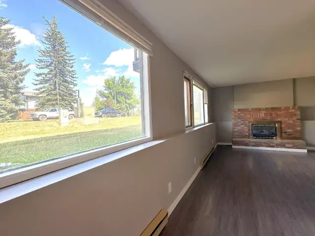 2 Bedroom Renovated Apartment in Kimberley, BC | Long Term Rentals | Cranbrook | Free local classifieds - Kijiji