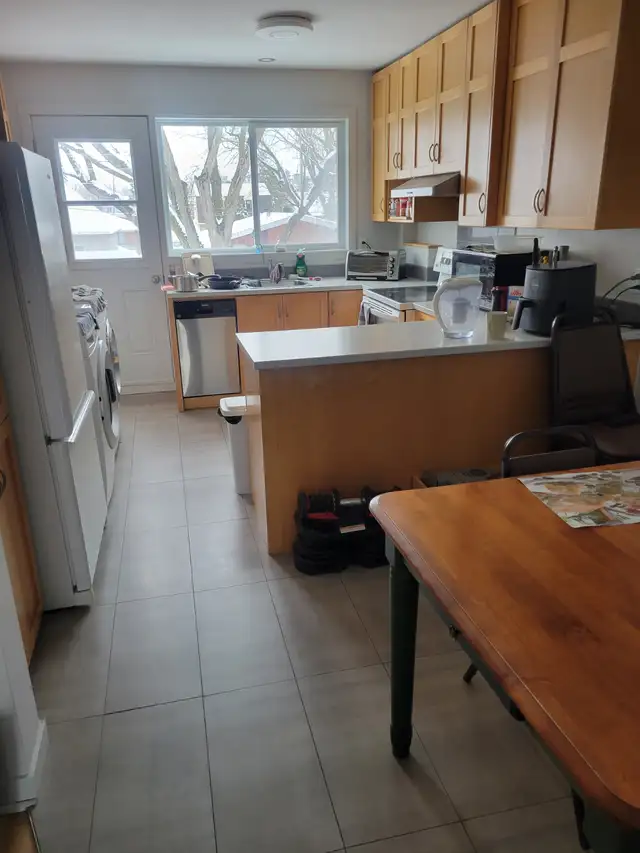 Apparemment de 2 chambres et 1 salle de bain chambly,Quebec,Ca. | Long Term Rentals | Longueuil / South Shore | Free local classifieds - Kijiji