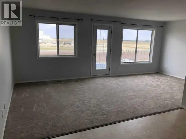 3, 15 Highlands Place W Lethbridge, Alberta | Long Term Rentals | Lethbridge | Free local classifieds - Kijiji