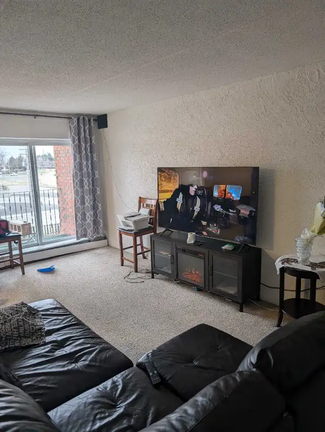 Fully furnished 2 bedroom apartment | Long Term Rentals | Lethbridge | Free local classifieds - Kijiji