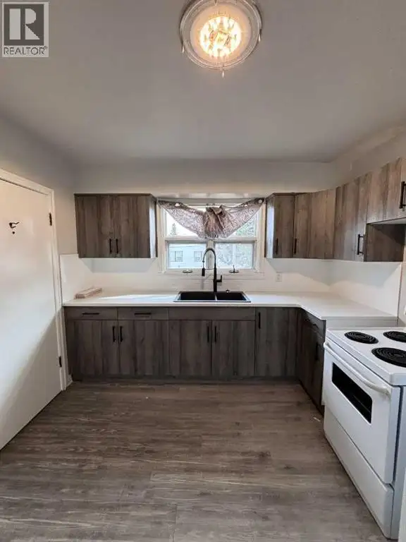 4, 1814 10 Avenue S Lethbridge, Alberta | Long Term Rentals | Lethbridge | Free local classifieds - Kijiji