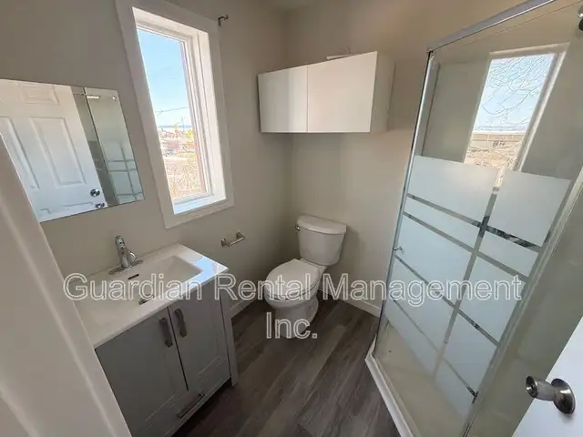 Upper-Level 1 Bed, 1 Bath - Unit B - 1 Nugent St. - $1800/month | Long Term Rentals | Thunder Bay | Free local classifieds - Kijiji
