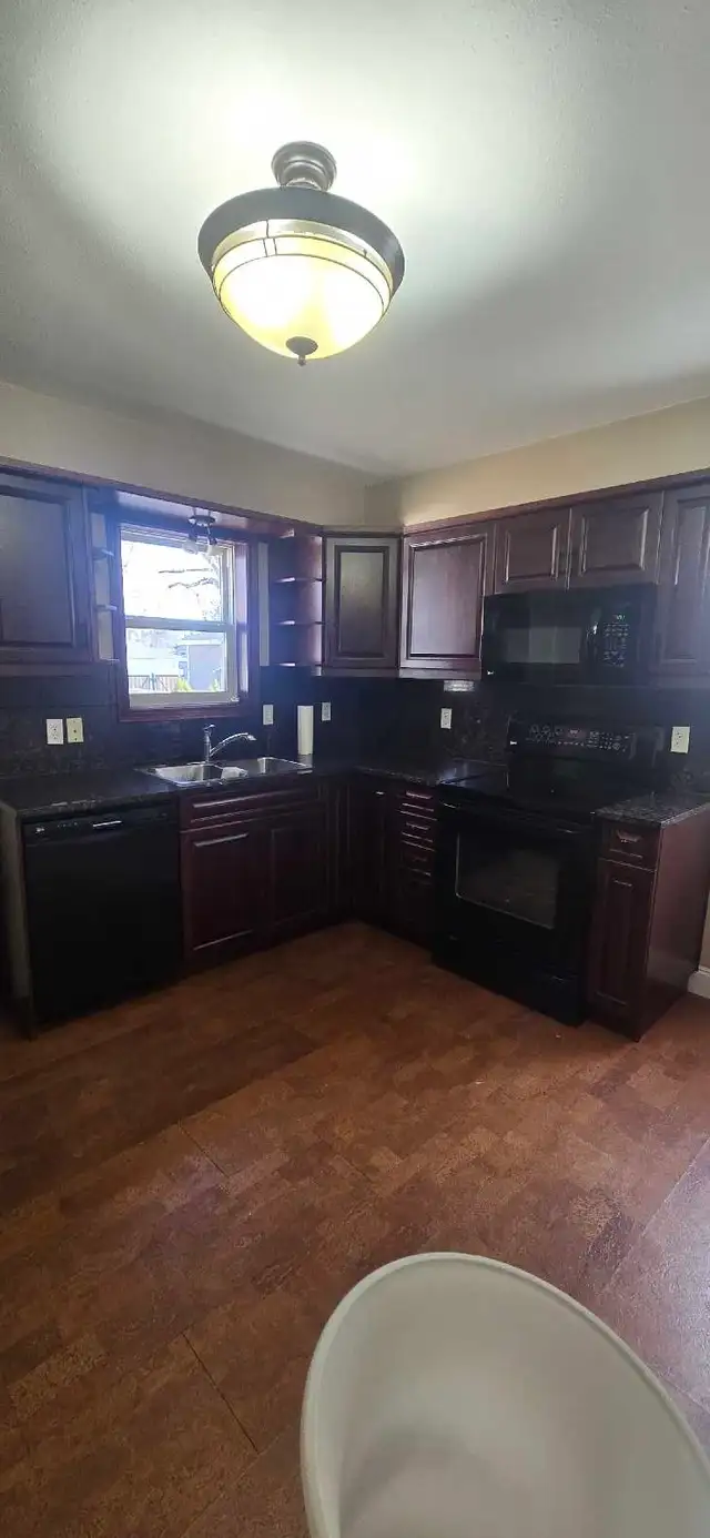Upper rental suite | Long Term Rentals | Lethbridge | Free local classifieds - Kijiji