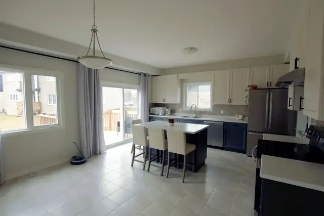 A Spacious room utilities included for rent Fort Erie | Long Term Rentals | St. Catharines | Free local classifieds - Kijiji