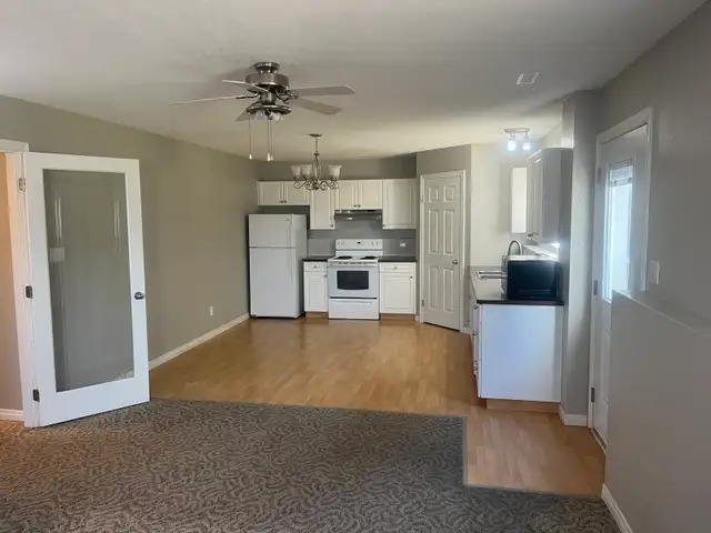 Bright and cozy Westside basement suite | Long Term Rentals | Lethbridge | Free local classifieds - Kijiji