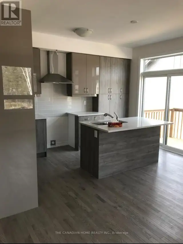 39 EBERHARDT DRIVE Wasaga Beach, Ontario | Long Term Rentals | Barrie | Free local classifieds - Kijiji