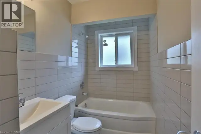 240 DUKE Street E Unit# 5 Kitchener, Ontario | Long Term Rentals | Kitchener / Waterloo | Free local classifieds - Kijiji