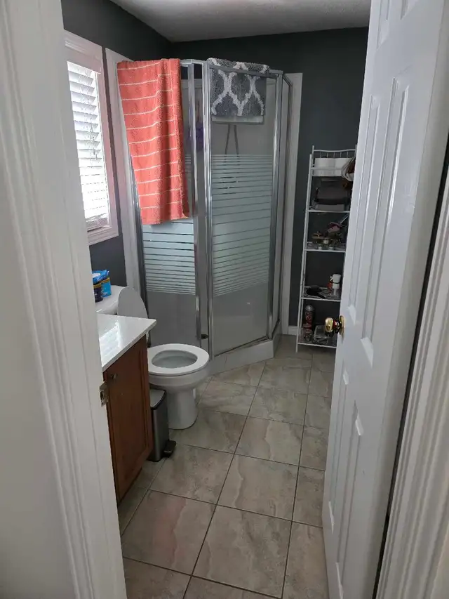 master bedroom | Long Term Rentals | Kitchener / Waterloo | Free local classifieds - Kijiji