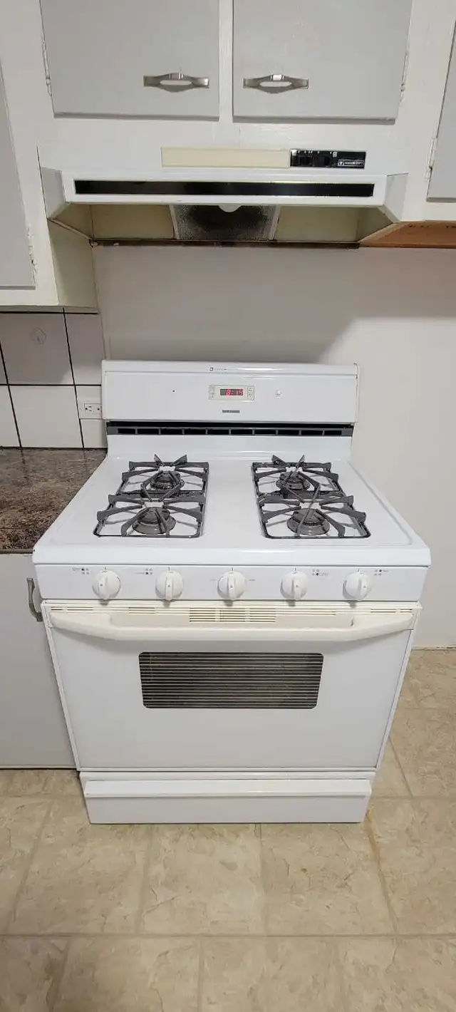 Cozy 2 Bedroom Mainfloor North Lethbridge | Long Term Rentals | Lethbridge | Free local classifieds - Kijiji