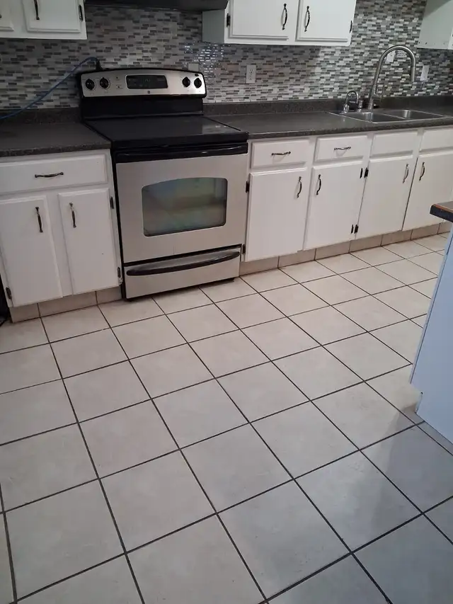3 br unit for rent | Long Term Rentals | Cranbrook | Free local classifieds - Kijiji