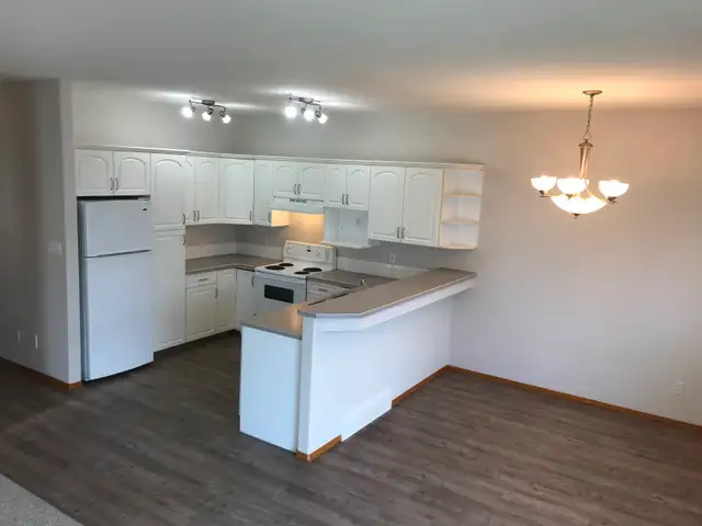 Welcome to 260 Blackfoot Rd W | Long Term Rentals | Lethbridge | Free local classifieds - Kijiji