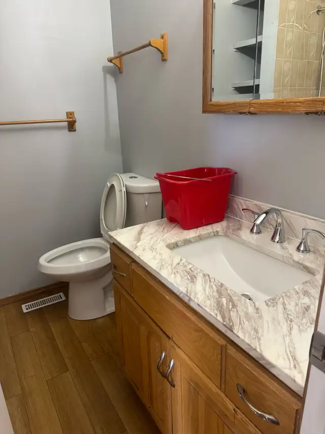 Westside Lethbridge Upstairs Suite | Long Term Rentals | Lethbridge | Free local classifieds - Kijiji