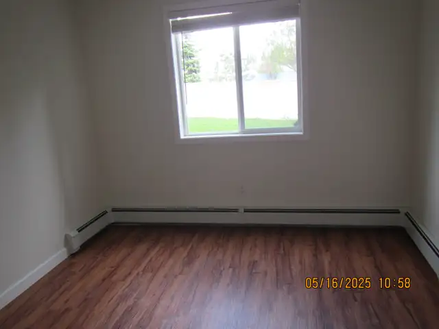 2 Bdrm, 2 Bath , Clean Quiet, Adult Only Apts in West Lethbridge | Long Term Rentals | Lethbridge | Free local classifieds - Kijiji