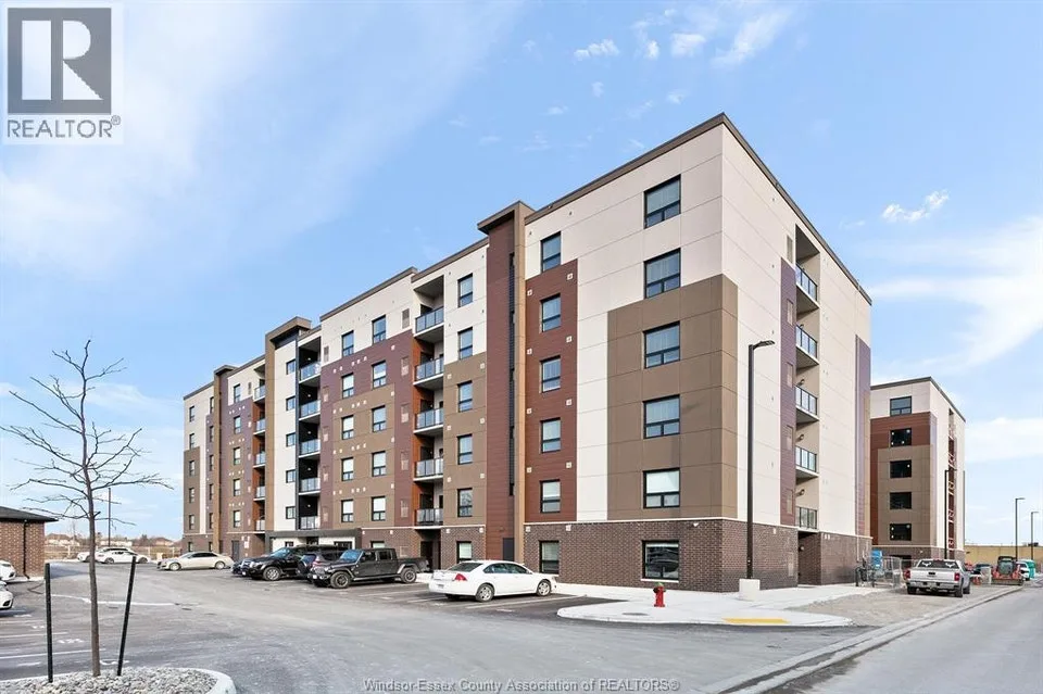 716 BROWNSTONE Unit# 202 Tecumseh, Ontario | Long Term Rentals | Windsor Region | Free local classifieds - Kijiji