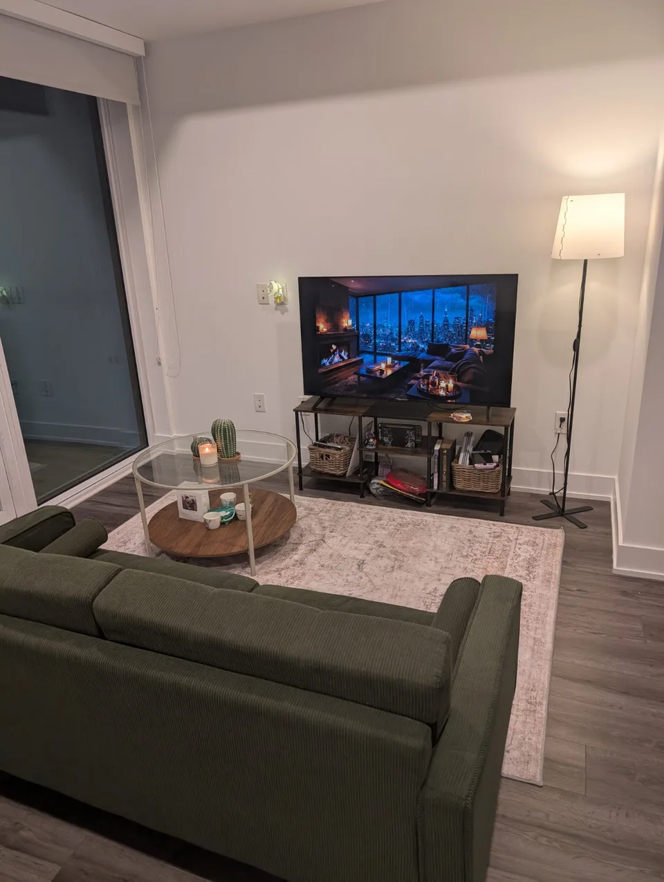 ​LEASE ASSIGNMENT: Modern 1-Bed at The Brixton (400 Dufferin St) | Long Term Rentals | City of Toronto | Free local classifieds - Kijiji