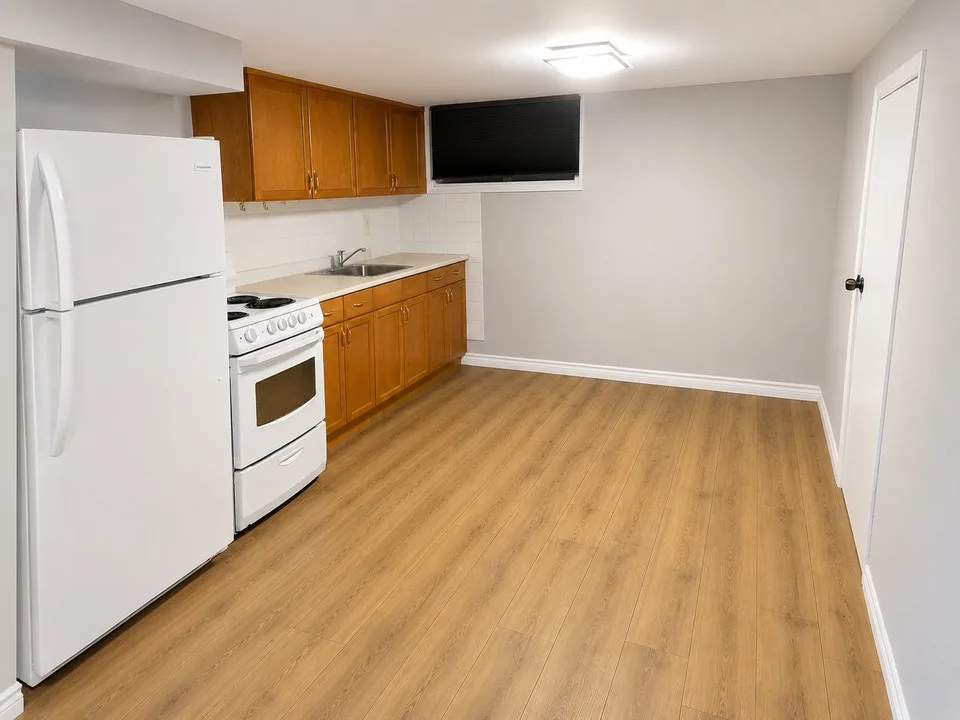 NEWLY RENOVATED Basement Apartment | Long Term Rentals | City of Toronto | Free local classifieds - Kijiji