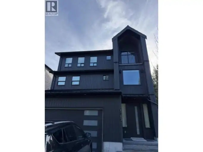 Suite 11052 LOCKWOOD ST