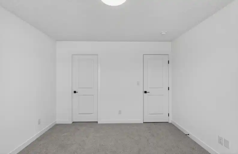 239 Pacific Drive Main & GRG Spruce Grove