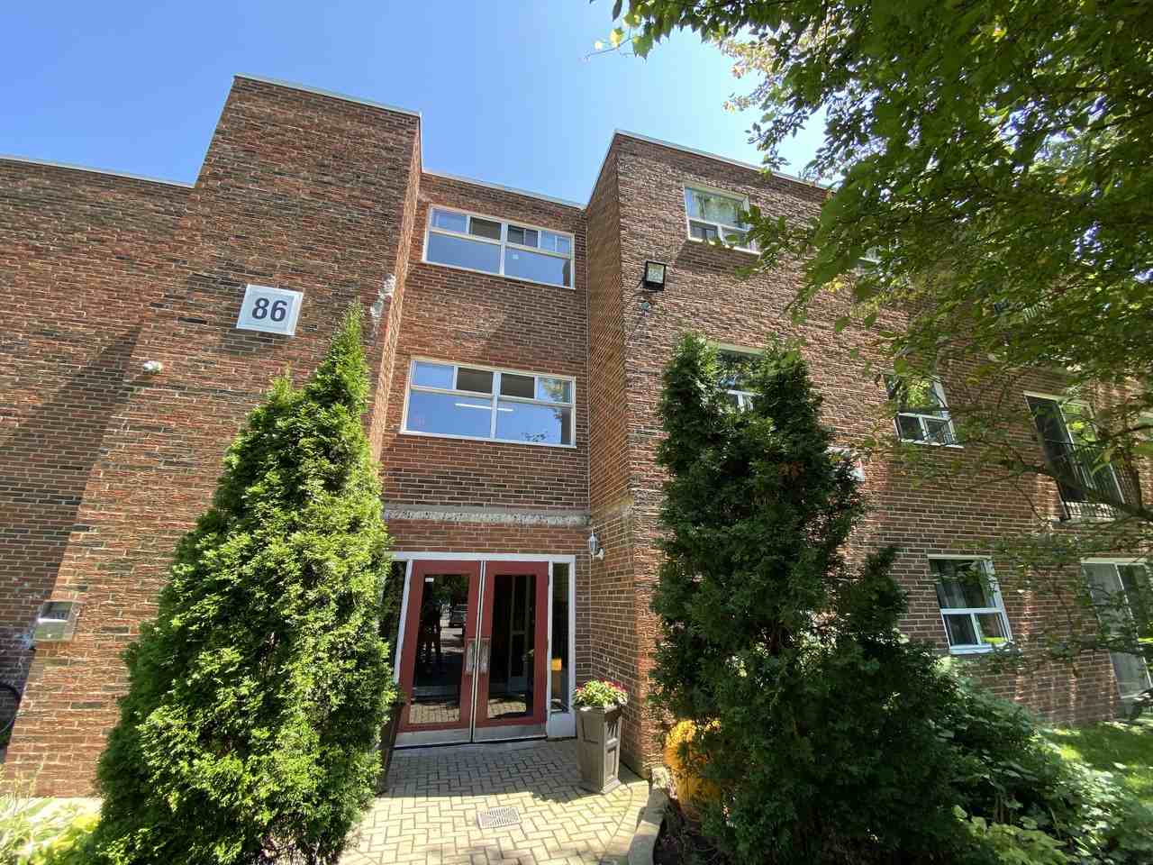 Village Court Apartments London