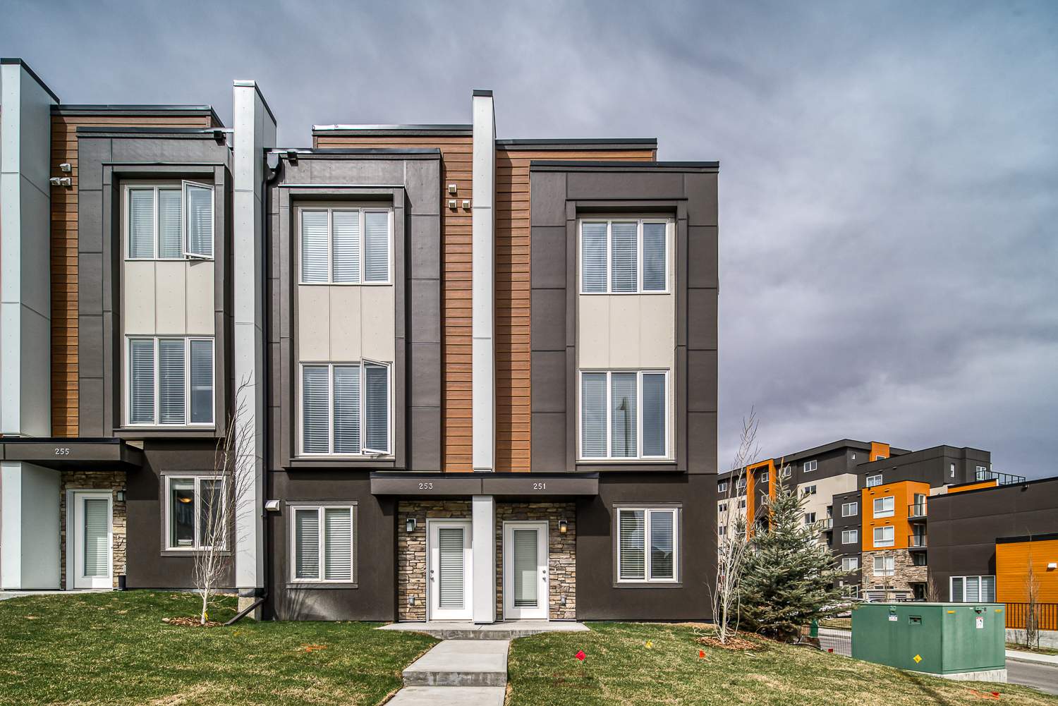 Emerald Sky Townhouse - 30 Kincora Glen Park Northwest, Calgary, AB