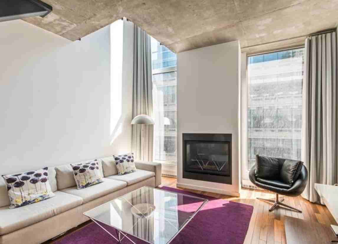 445 Avenue Viger O, Montréal, QC H2Z 1G6, Canada