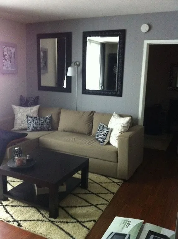Crestview Apartments