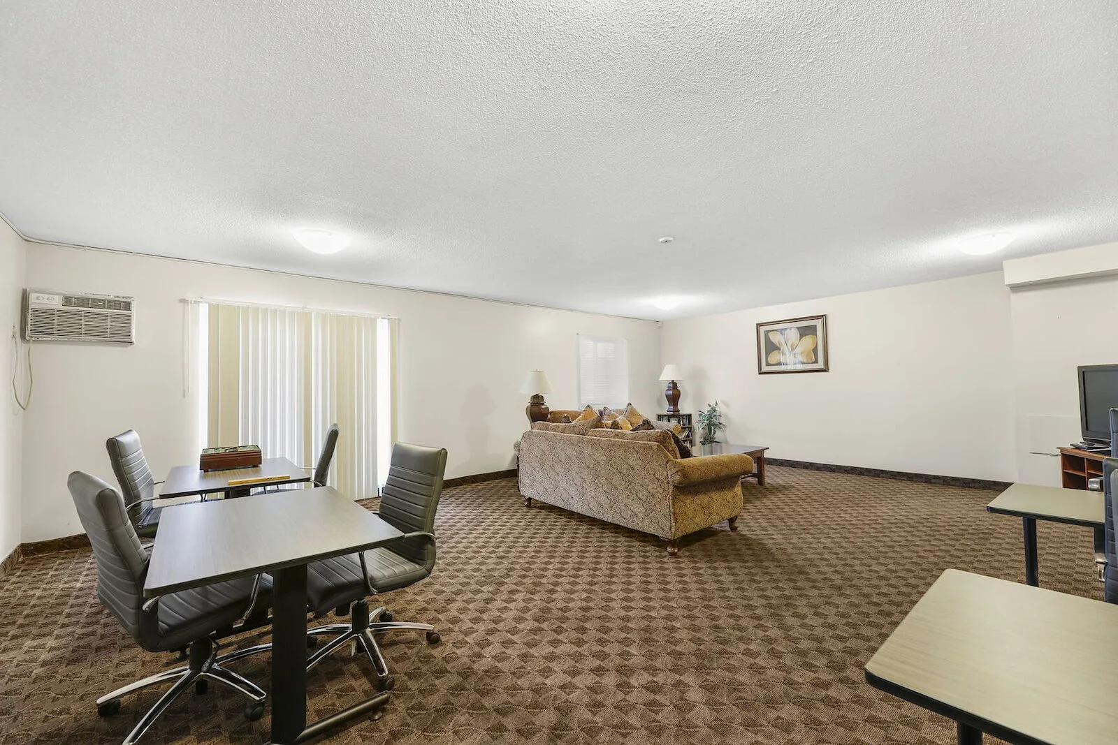 Chatham Tower Apartments