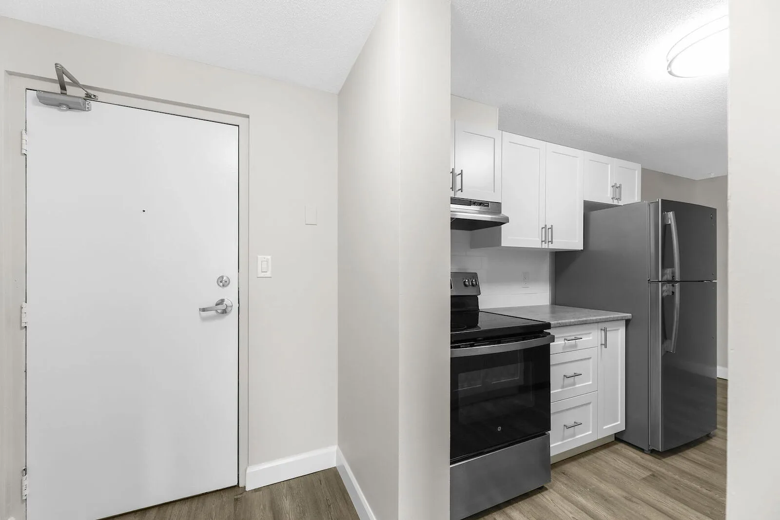 Regal Tower Apartments - Chatham